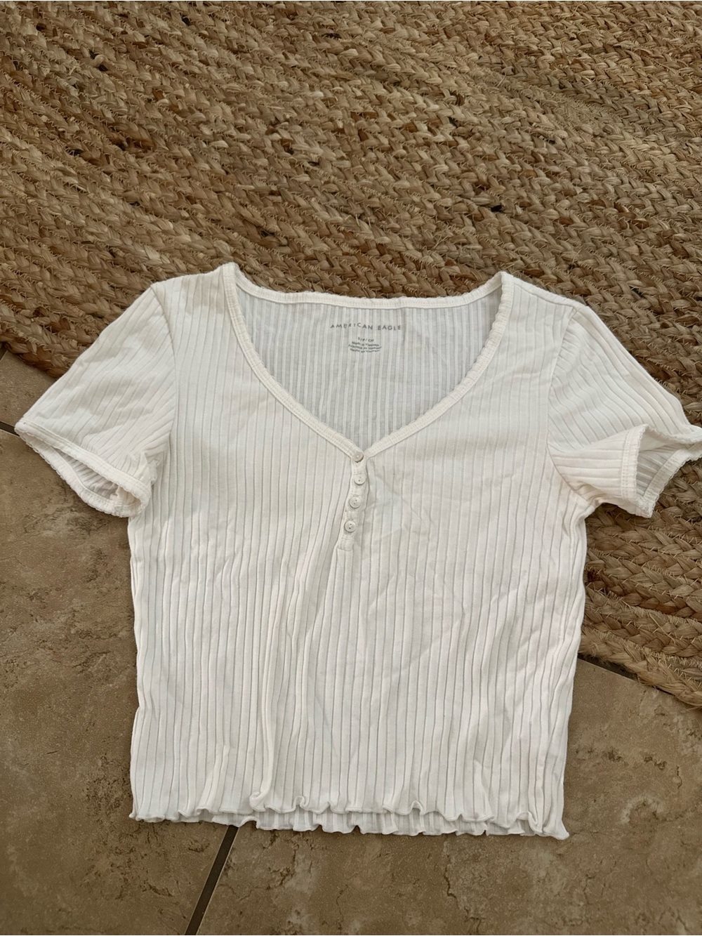 RIBBED BUTTON DOWN CROP TOP